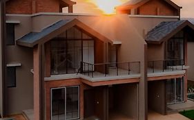 Woods Luxury Villas
